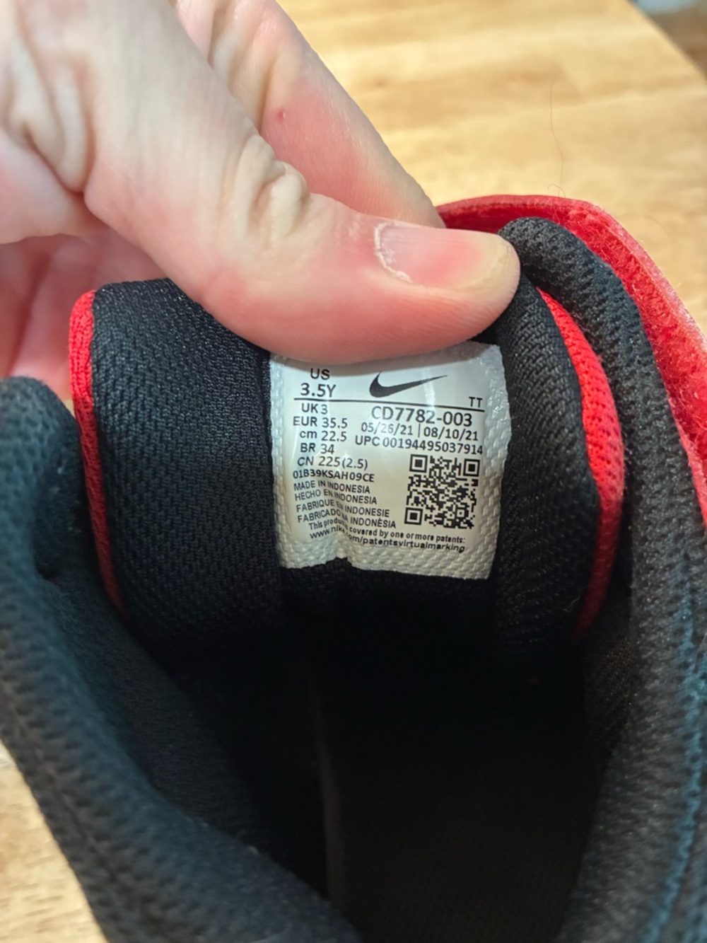 Nike Court Borough Mid 2 GS Kids Shoes Size 3.5 Color Red & Black CD7782-003 V - Picture 5 of 5